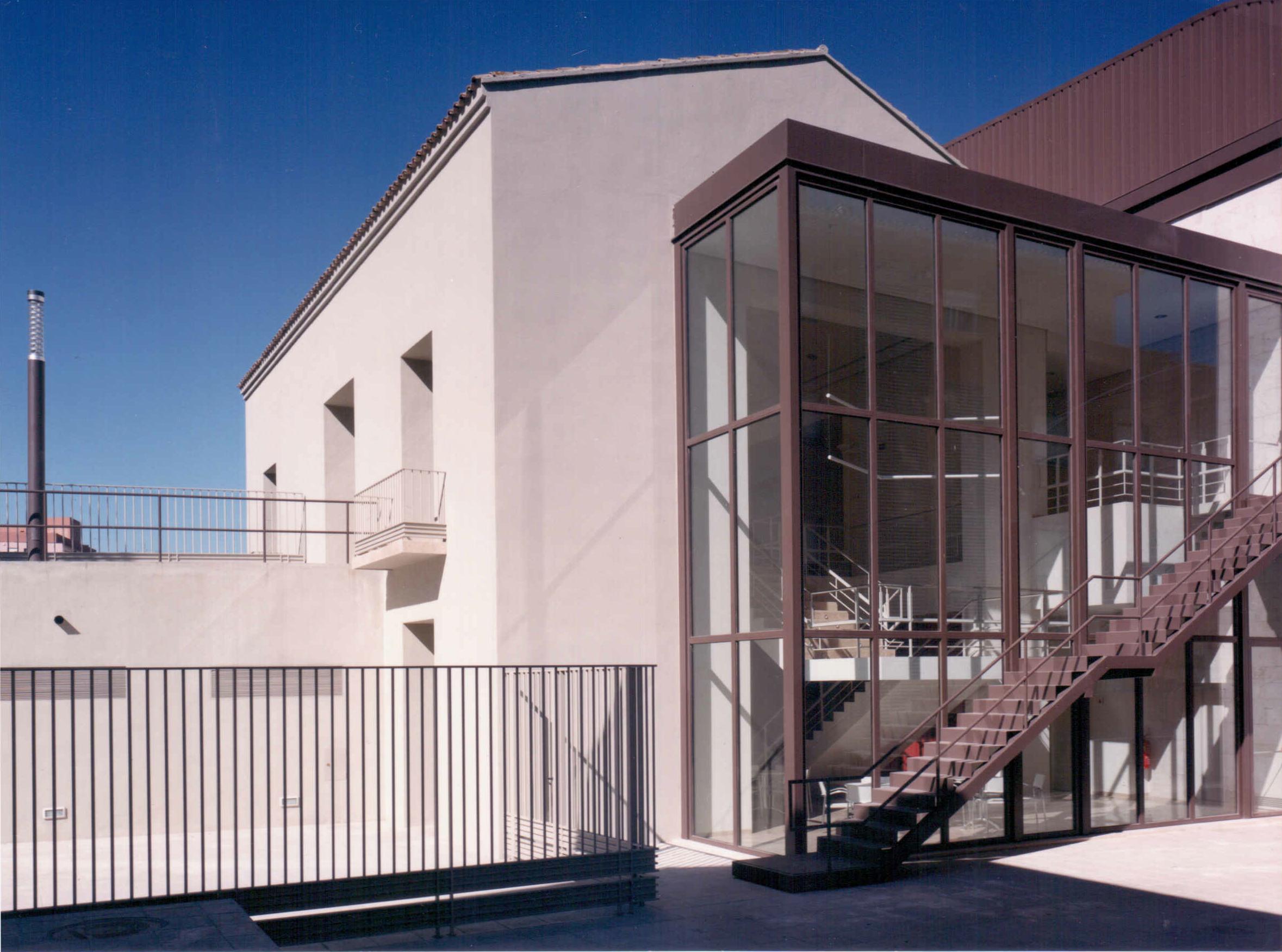 01. Auditori exterior