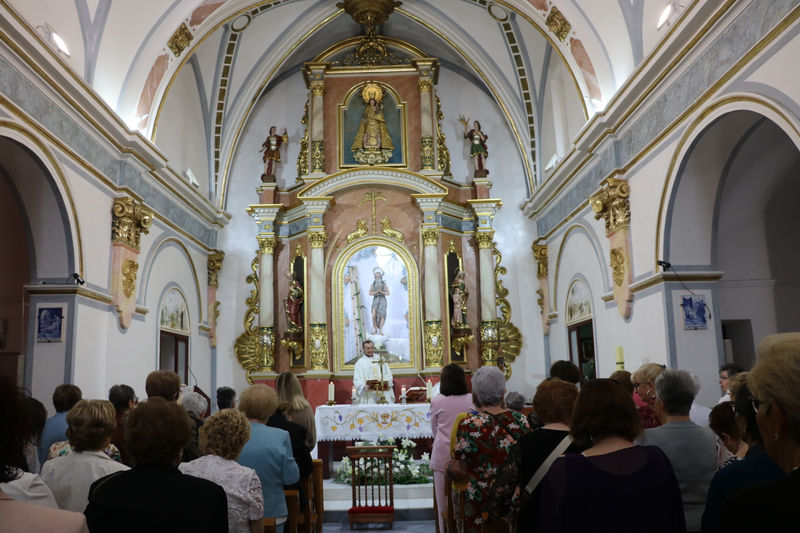 altar.JPG