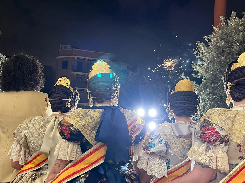 CRida  2026 espaldas fanalet cristina falleras (1).jpg