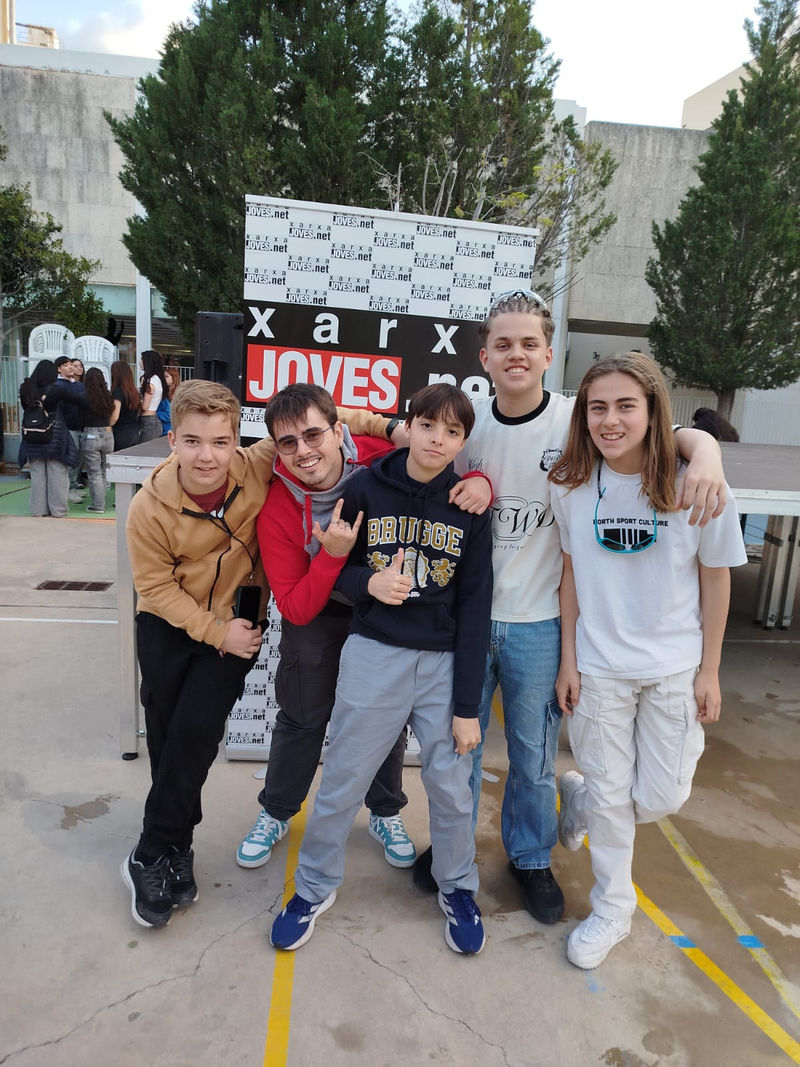FOTO DE NUESTROS CORRESPONSALES.jpg