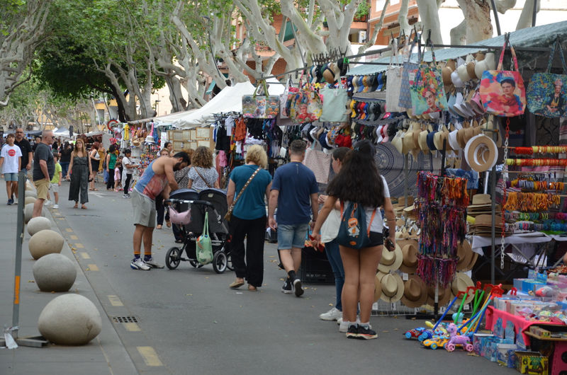El Mercat de Sant Onofre ha sido uno de los puntos de encuentro más destacado de las fiestas, con una afluencia multitudinaria.JPG